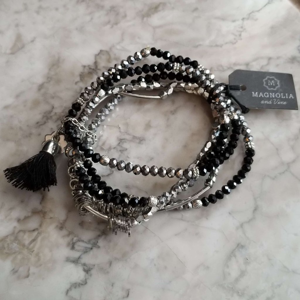 Magnolia And Vine Bracelet Set 10$